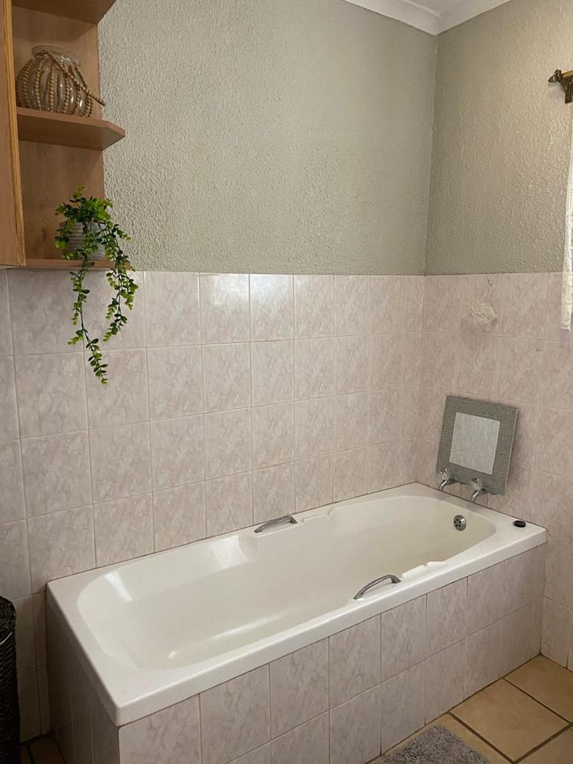 To Let 2 Bedroom Property for Rent in Polokwane Central Limpopo