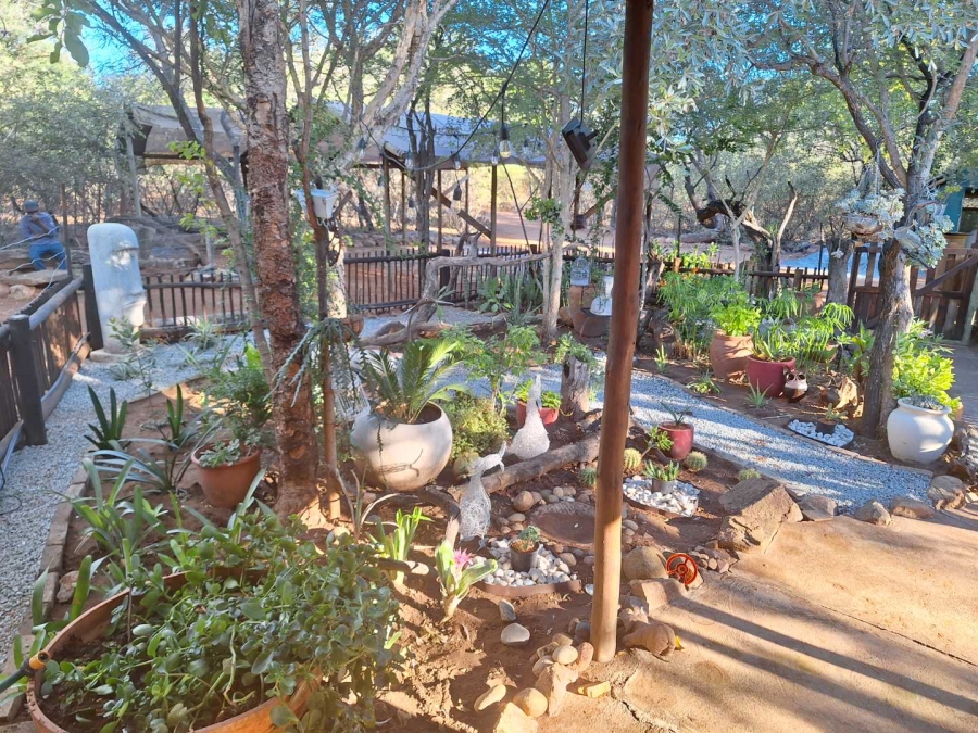 5 Bedroom Property for Sale in Leeupoort Limpopo