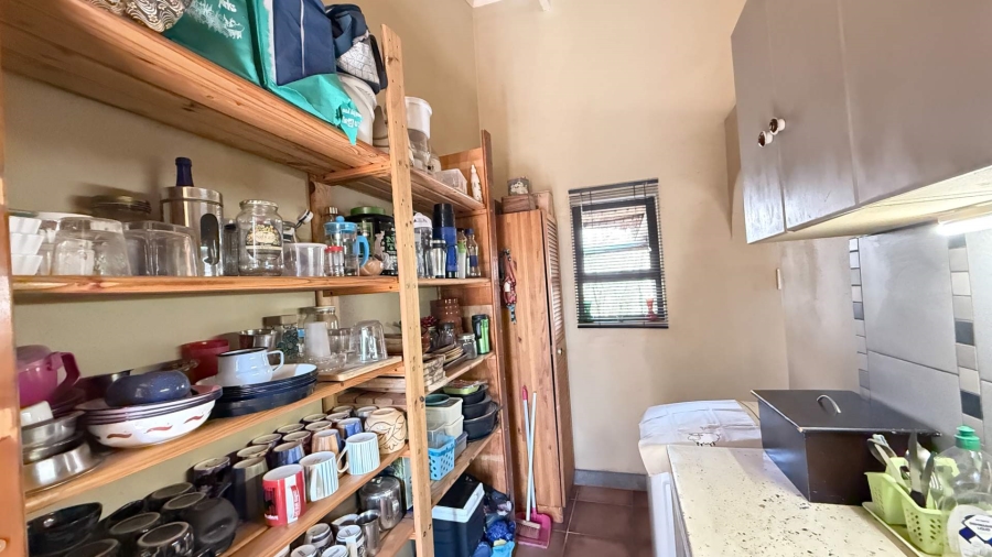 5 Bedroom Property for Sale in Hoedspruit Wildlife Estate Limpopo