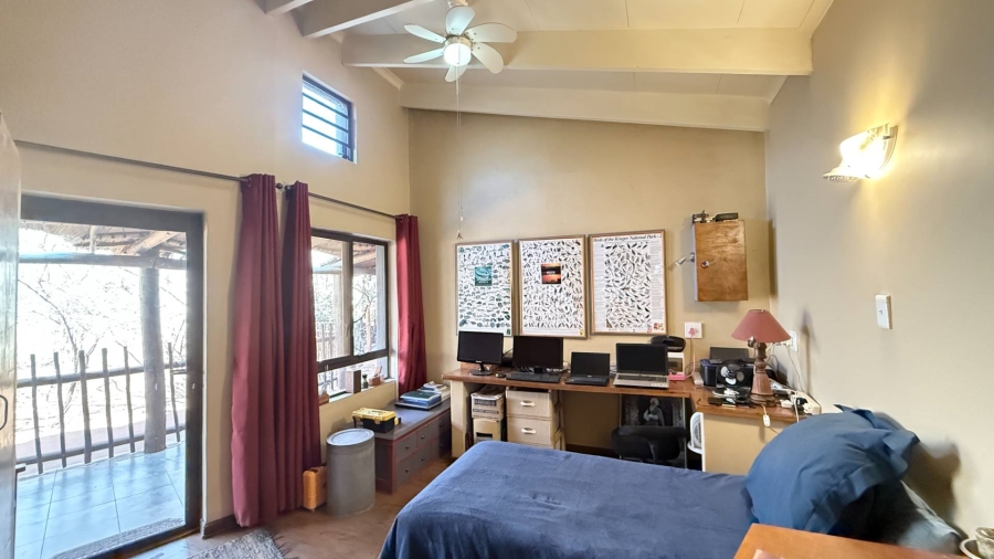 5 Bedroom Property for Sale in Hoedspruit Wildlife Estate Limpopo