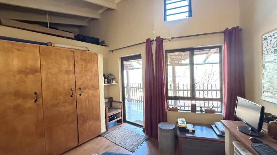 5 Bedroom Property for Sale in Hoedspruit Wildlife Estate Limpopo