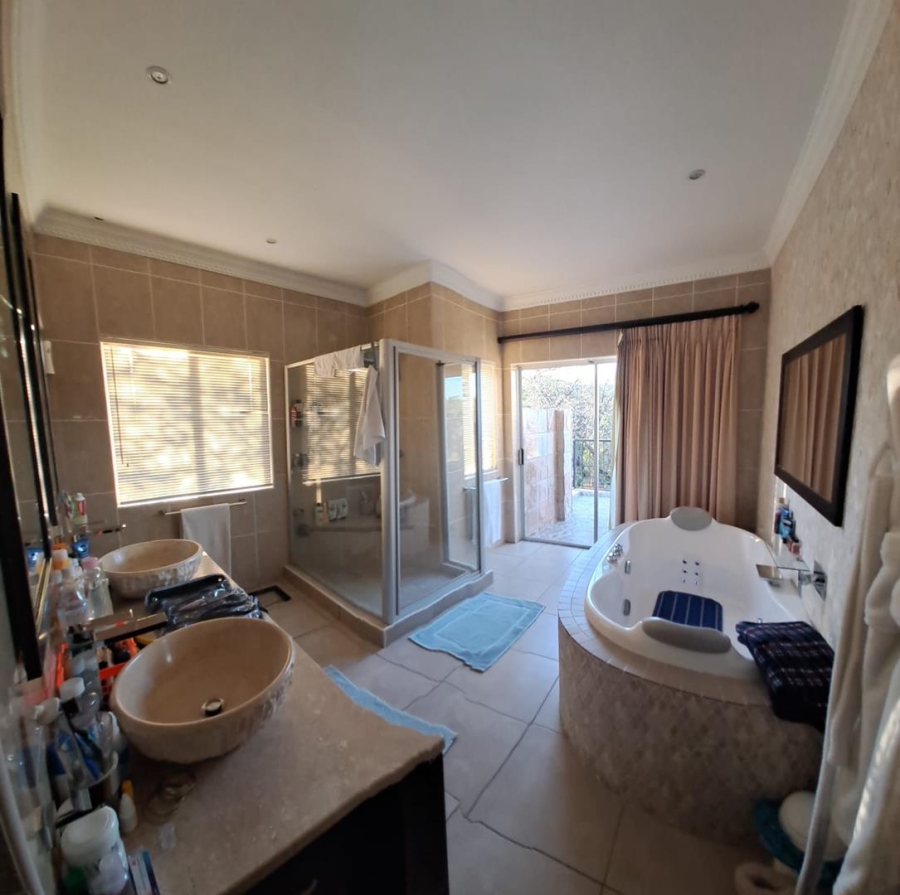4 Bedroom Property for Sale in Bela-Bela Central Limpopo