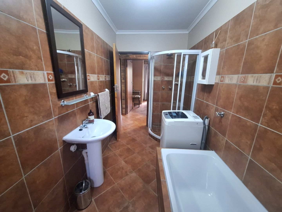 3 Bedroom Property for Sale in Leeupoort Limpopo