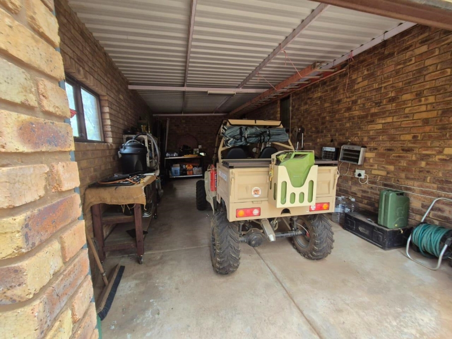 3 Bedroom Property for Sale in Leeupoort Limpopo