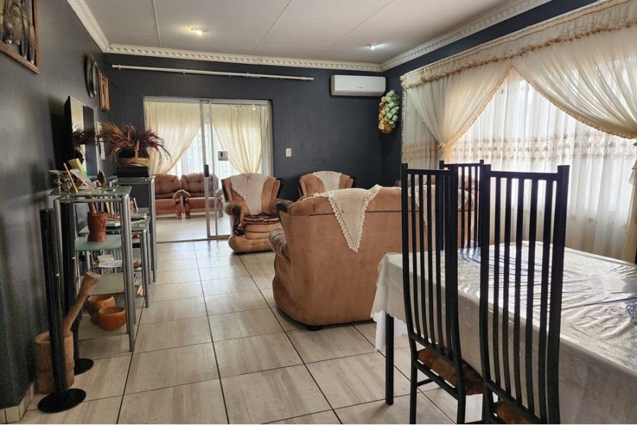 3 Bedroom Property for Sale in Florapark Limpopo
