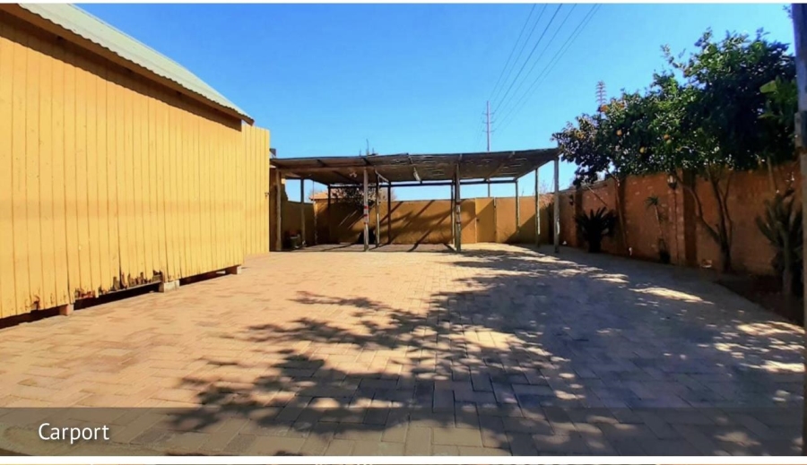3 Bedroom Property for Sale in Bendor Limpopo