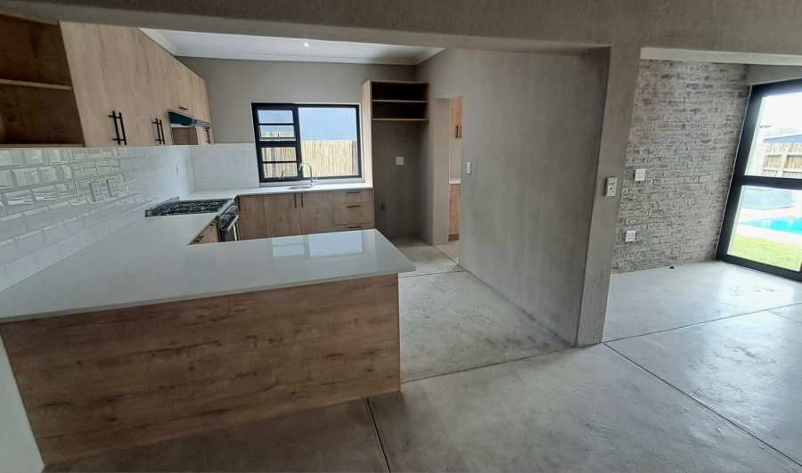 2 Bedroom Property for Sale in Hoedspruit Limpopo