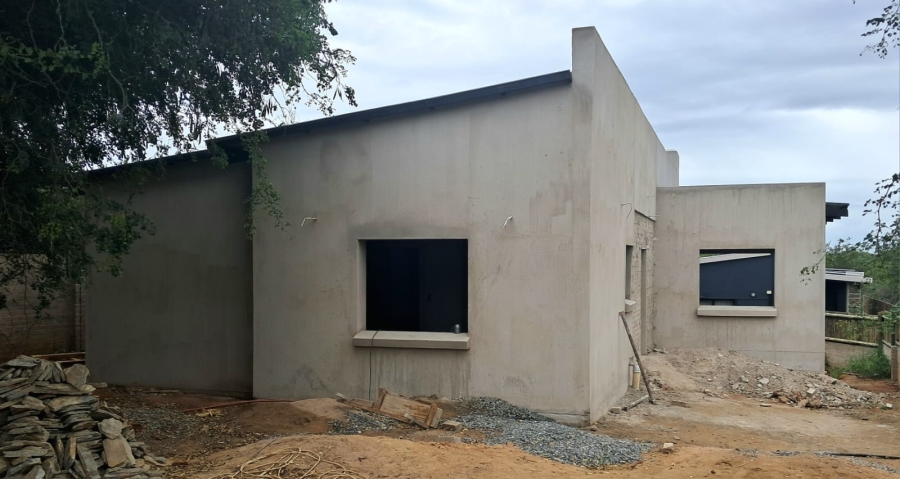 2 Bedroom Property for Sale in Hoedspruit Limpopo