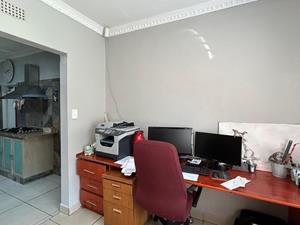 5 Bedroom Property for Sale in Hamawasha A H Limpopo