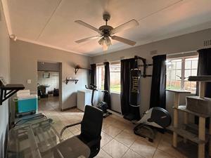 5 Bedroom Property for Sale in Hamawasha A H Limpopo