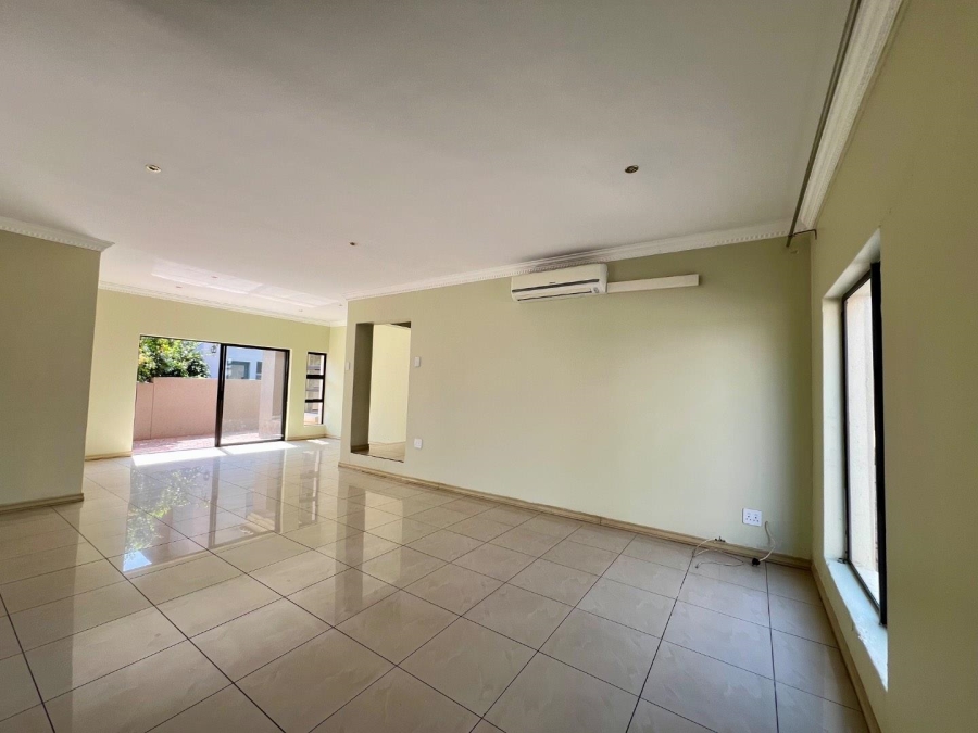 5 Bedroom Property for Sale in Thornhill Limpopo