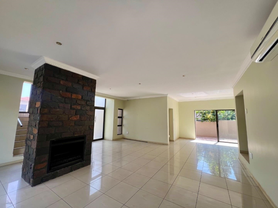 5 Bedroom Property for Sale in Thornhill Limpopo