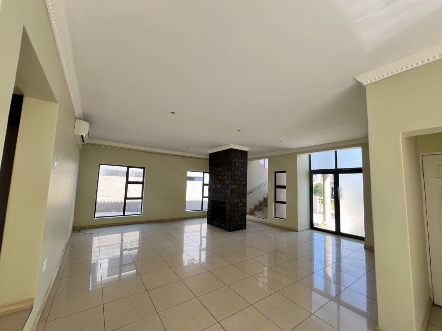5 Bedroom Property for Sale in Thornhill Limpopo