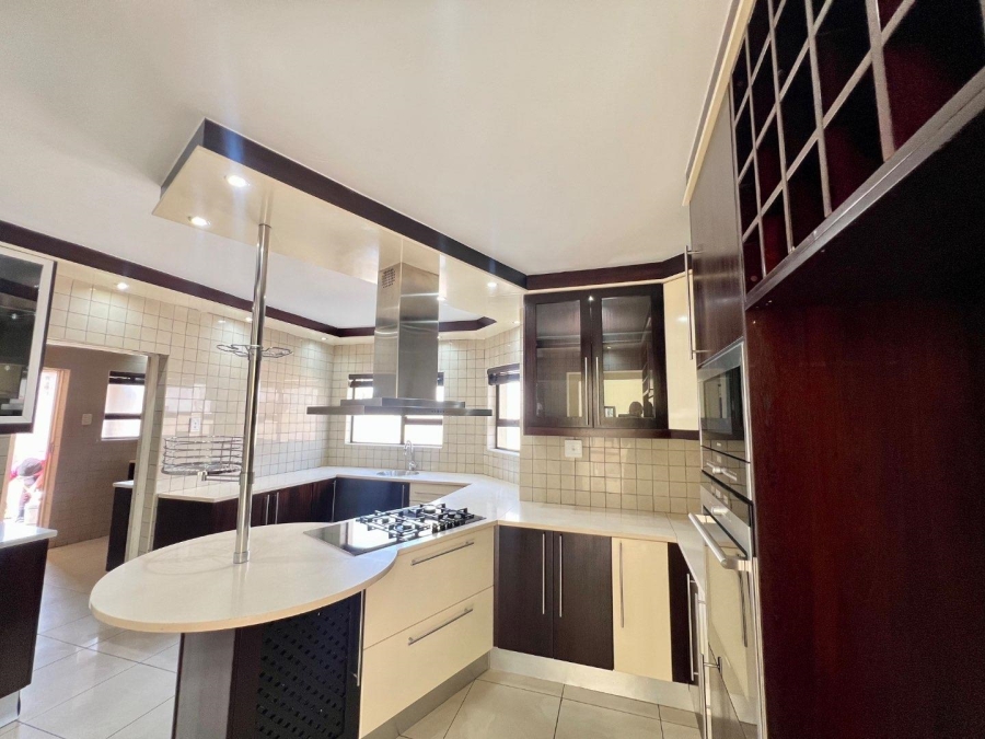 5 Bedroom Property for Sale in Thornhill Limpopo