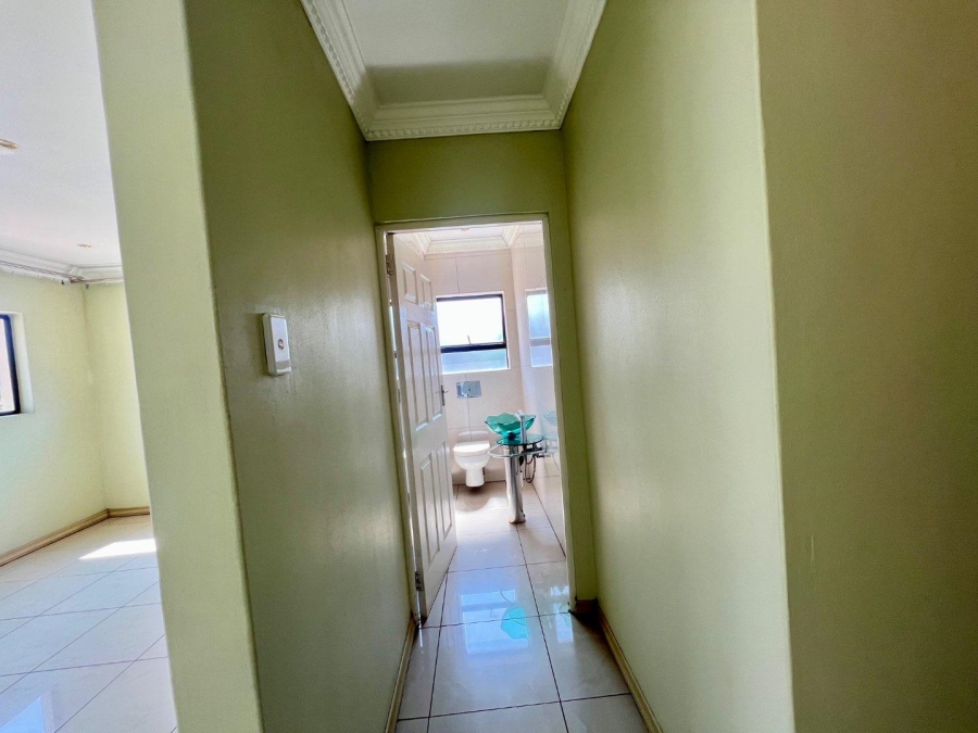 5 Bedroom Property for Sale in Thornhill Limpopo