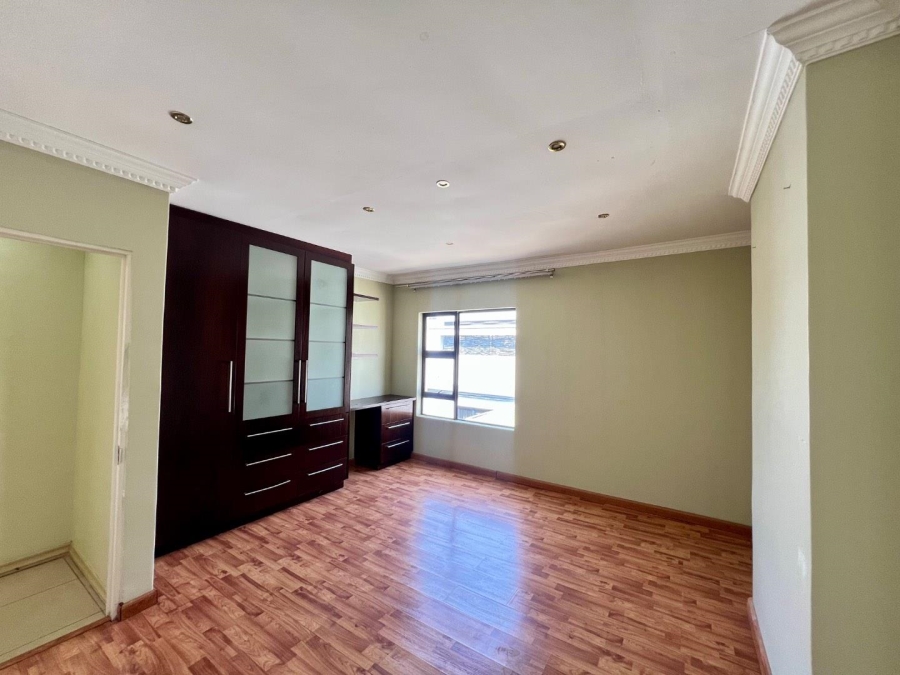 5 Bedroom Property for Sale in Thornhill Limpopo