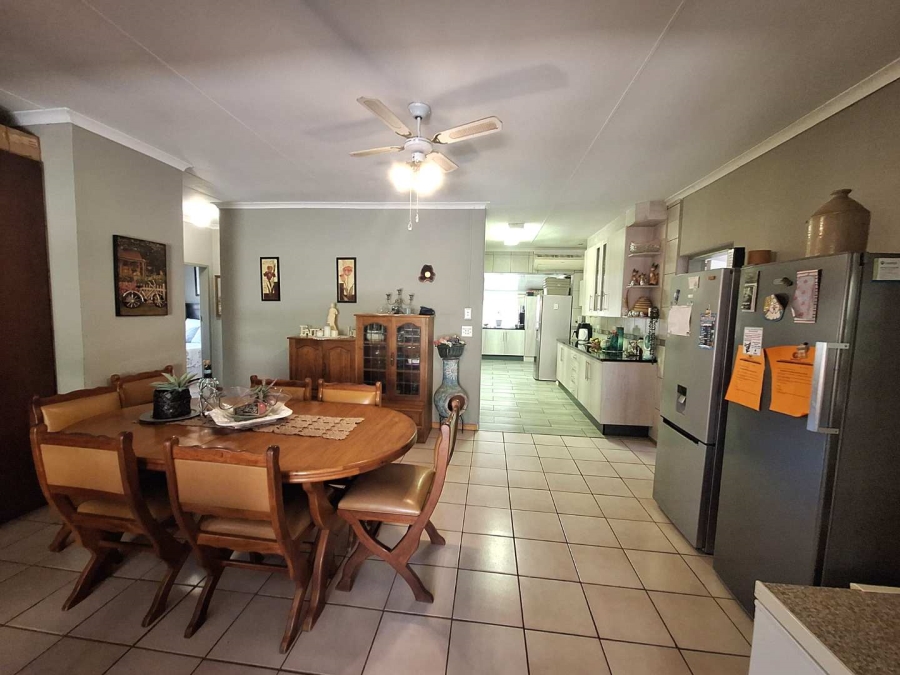 4 Bedroom Property for Sale in Leeupoort Limpopo