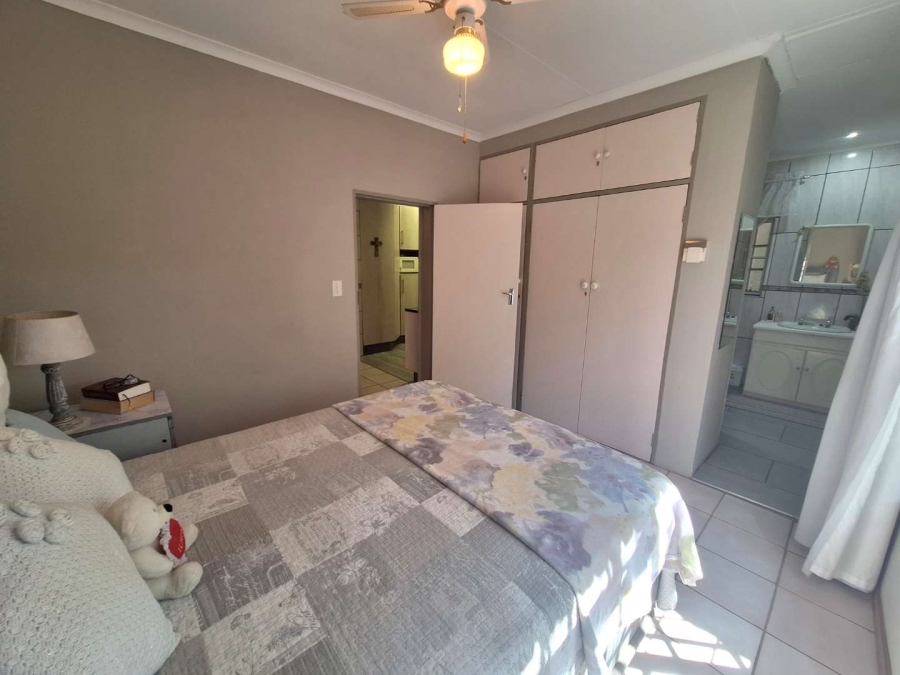 4 Bedroom Property for Sale in Leeupoort Limpopo