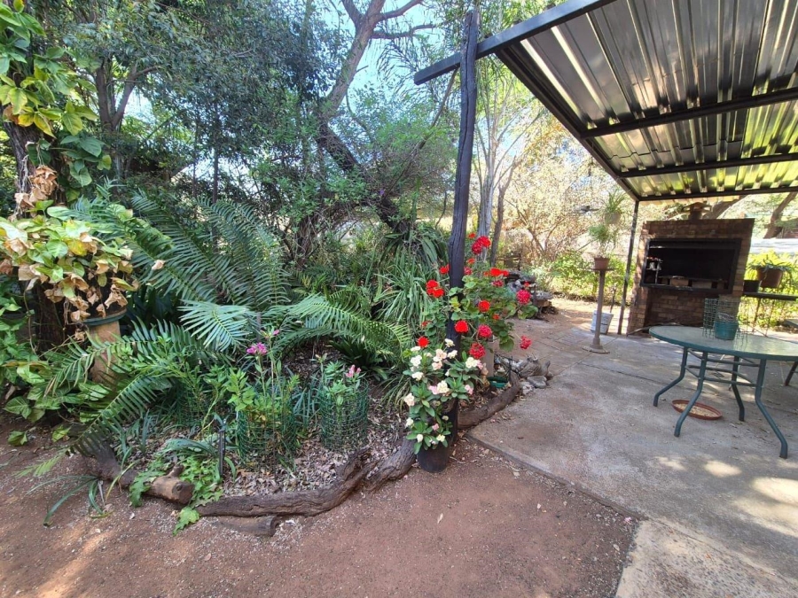 4 Bedroom Property for Sale in Leeupoort Limpopo