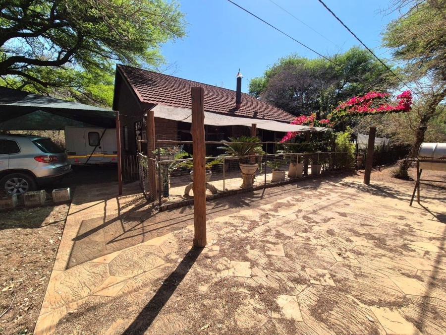 4 Bedroom Property for Sale in Leeupoort Limpopo