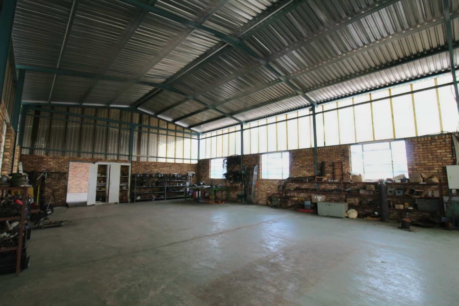 6 Bedroom Property for Sale in Alldays Limpopo