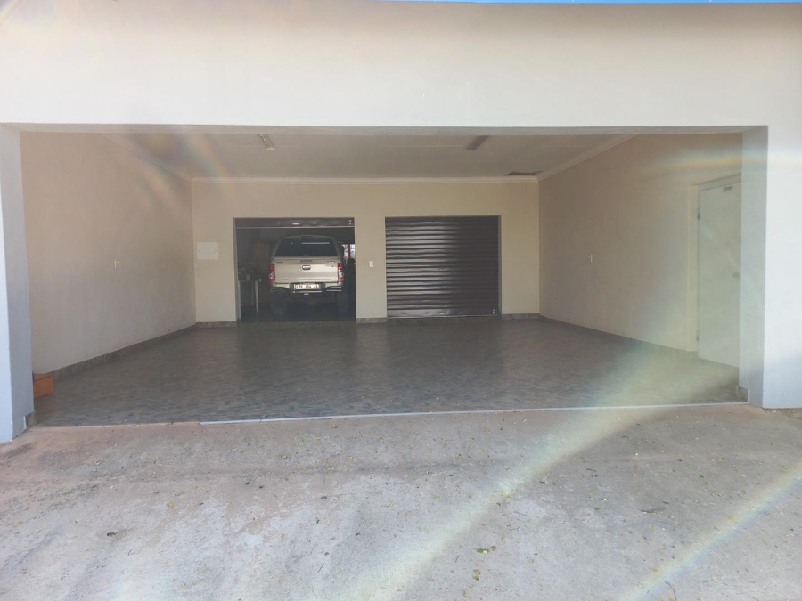 6 Bedroom Property for Sale in Alldays Limpopo