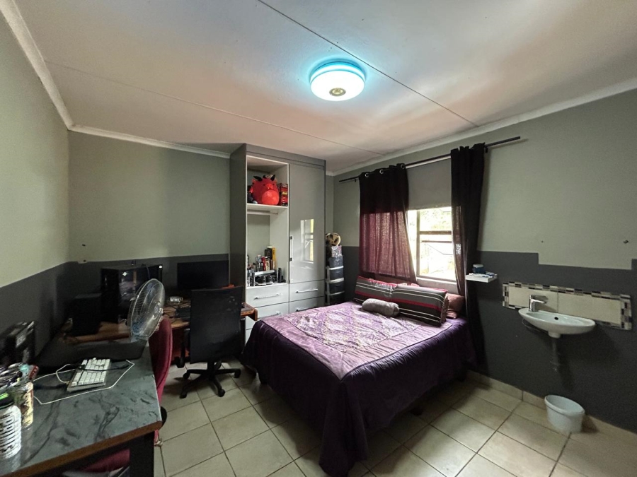 5 Bedroom Property for Sale in Arborpark Limpopo