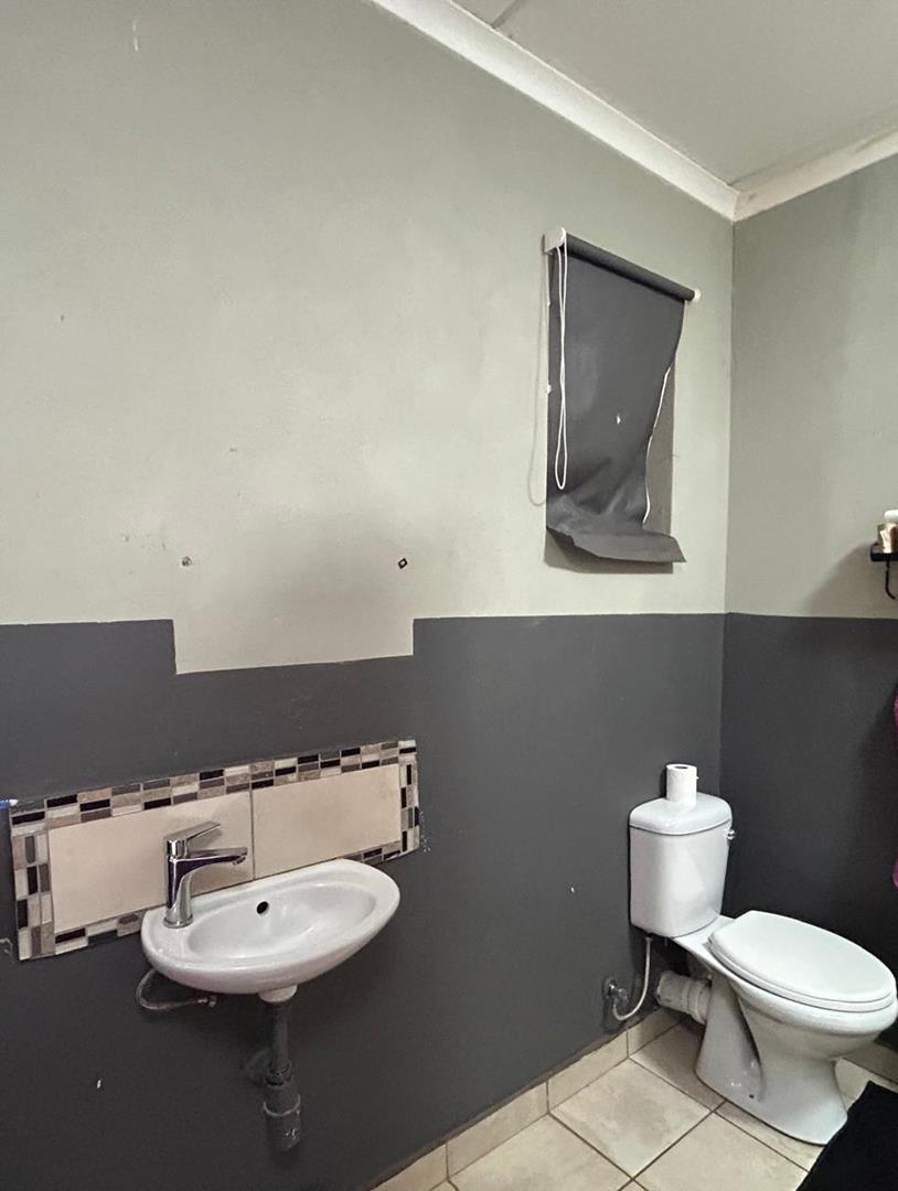 5 Bedroom Property for Sale in Arborpark Limpopo