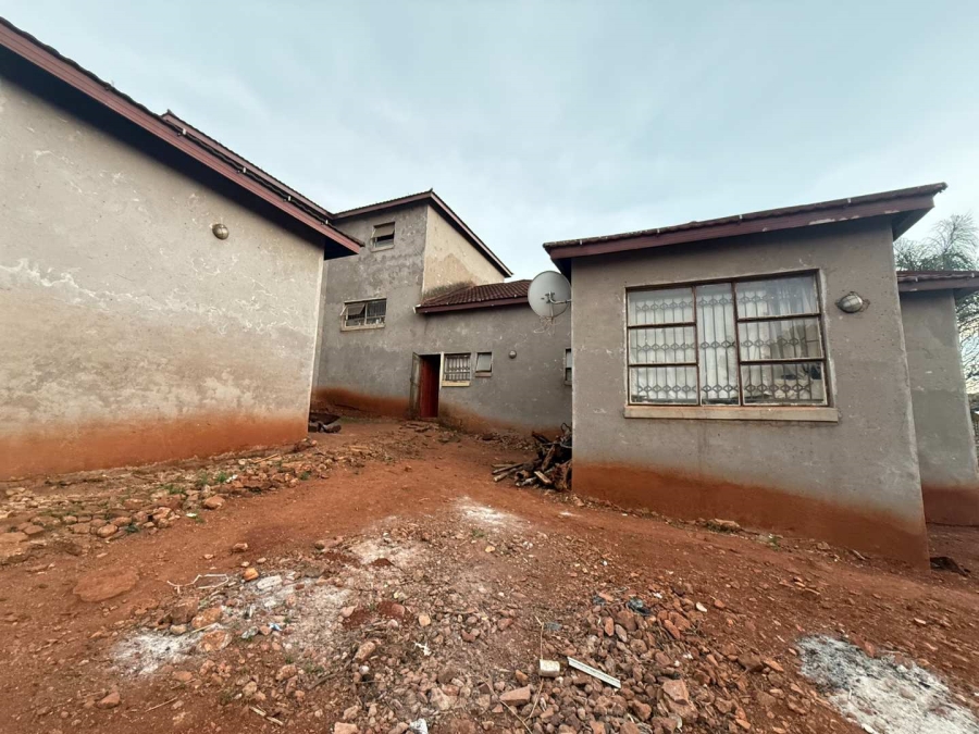 5 Bedroom Property for Sale in Thohoyandou Limpopo