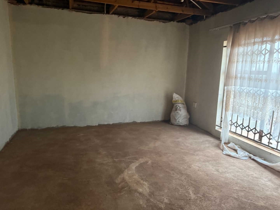 5 Bedroom Property for Sale in Thohoyandou Limpopo