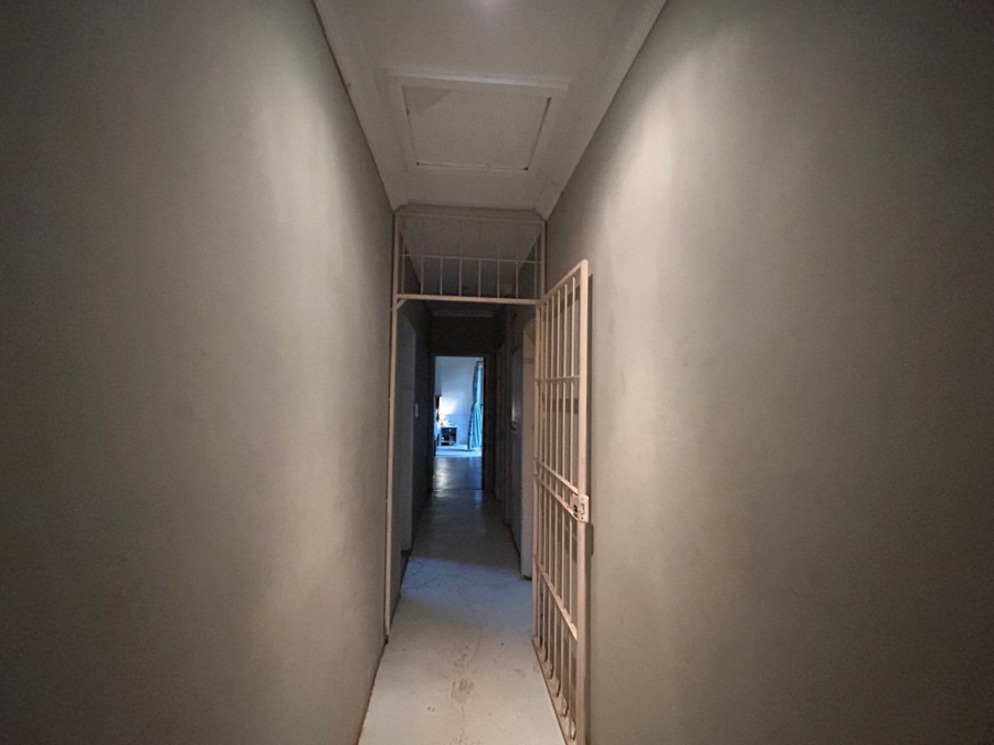 5 Bedroom Property for Sale in Aquapark Limpopo