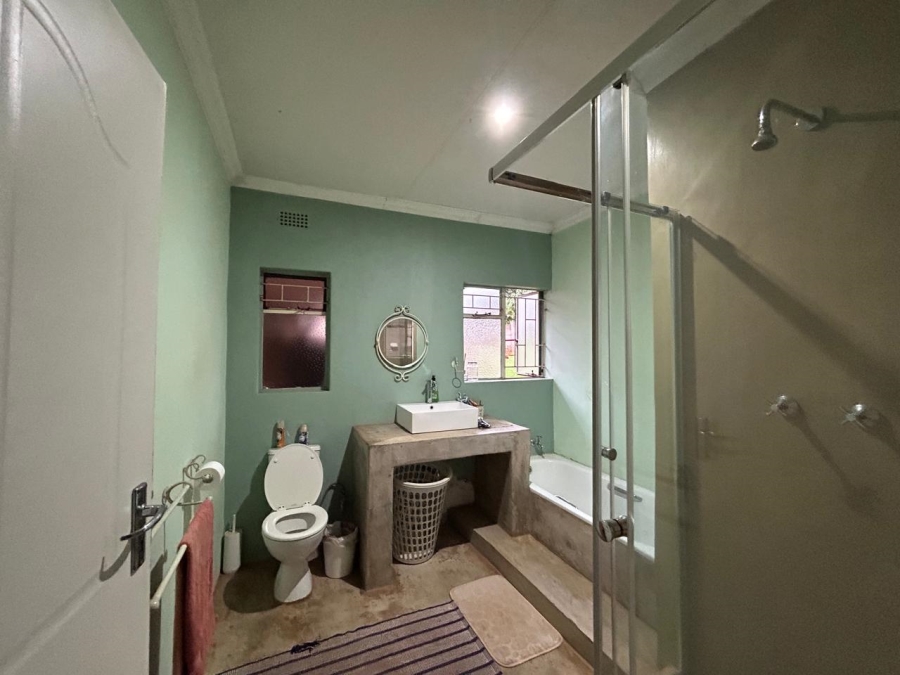 5 Bedroom Property for Sale in Aquapark Limpopo