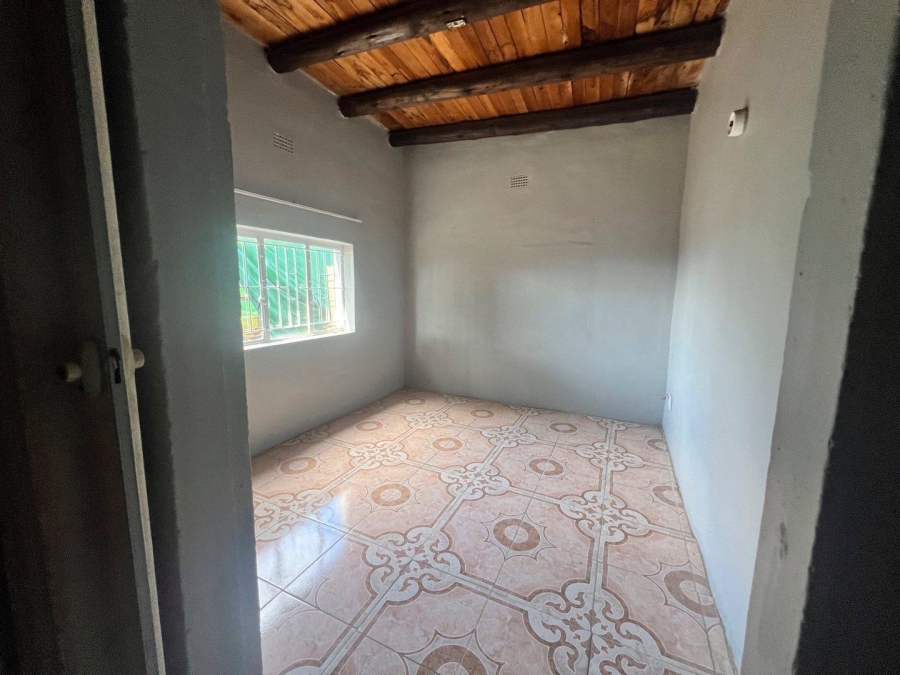 5 Bedroom Property for Sale in Letsitele Limpopo