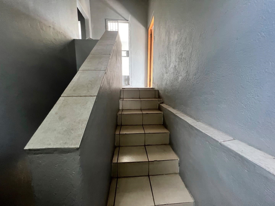 5 Bedroom Property for Sale in Letsitele Limpopo