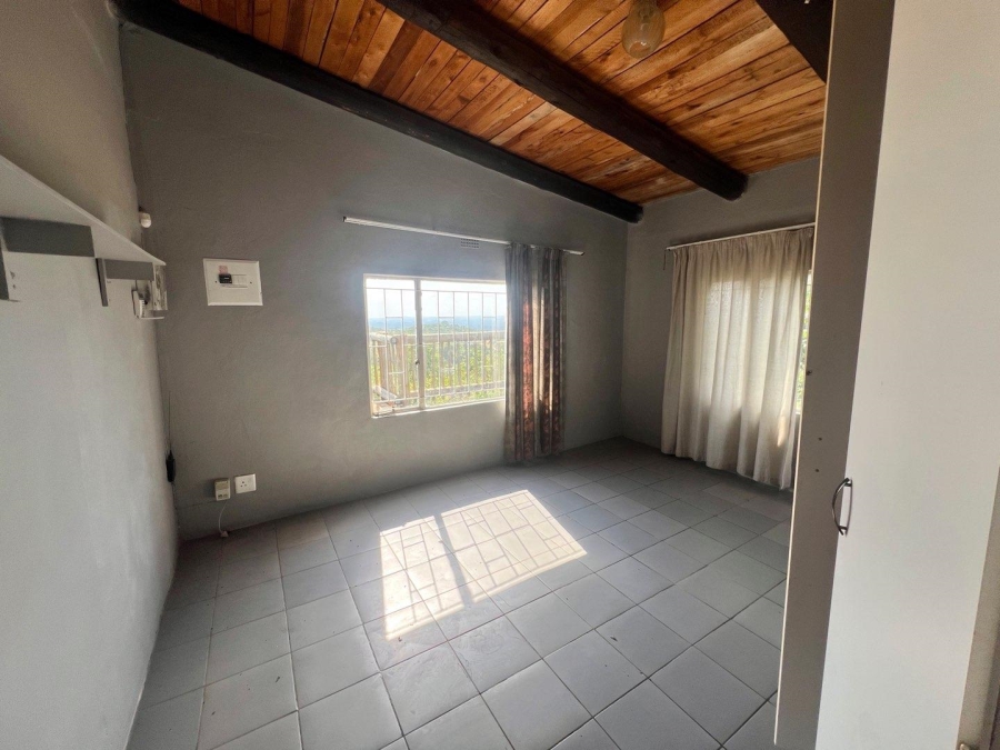 5 Bedroom Property for Sale in Letsitele Limpopo