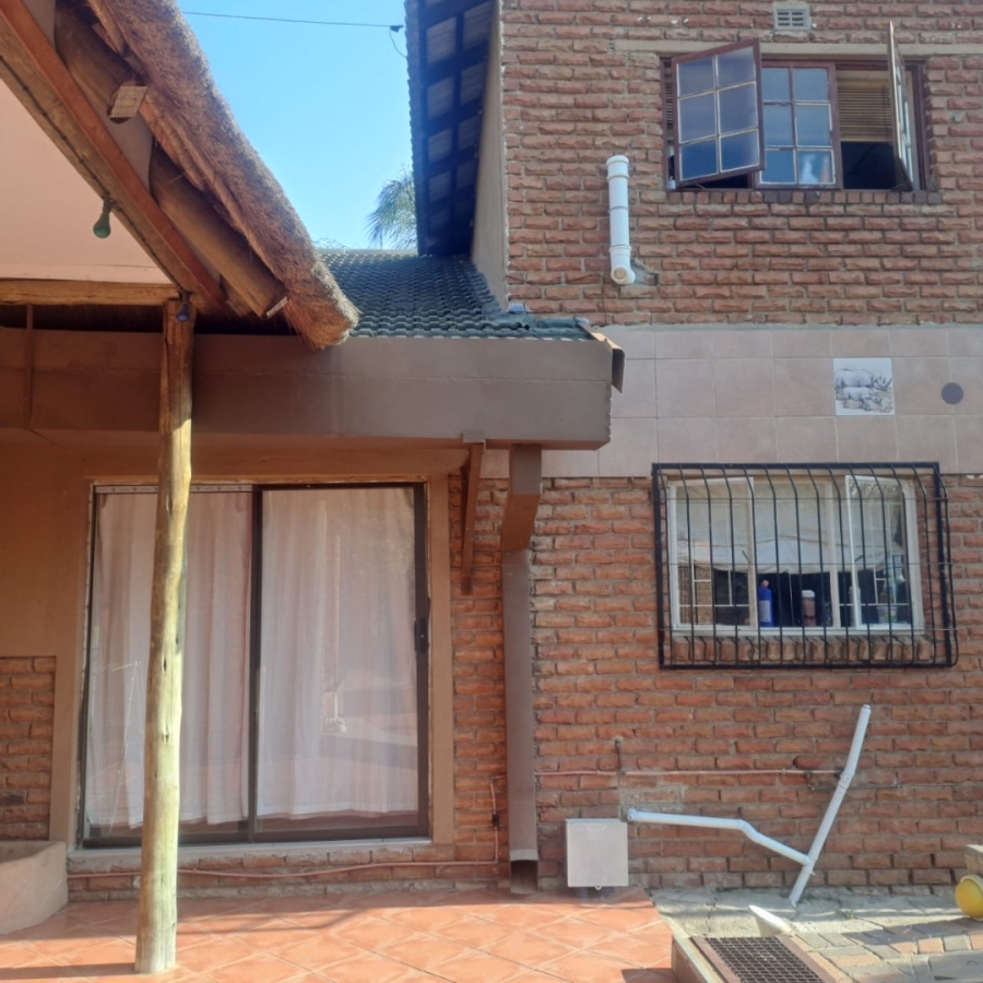 1 Bedroom Property for Sale in Bendor Limpopo