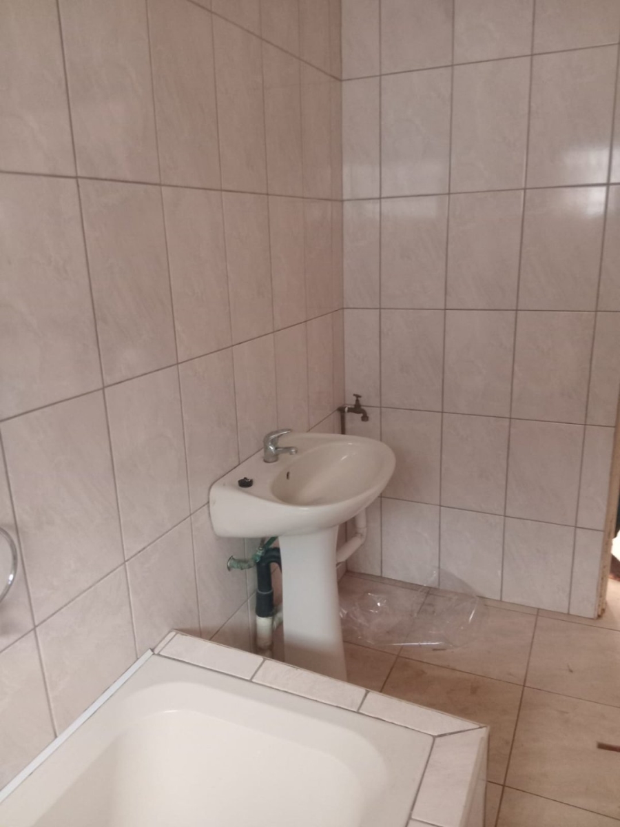 To Let 2 Bedroom Property for Rent in Thohoyandou Limpopo