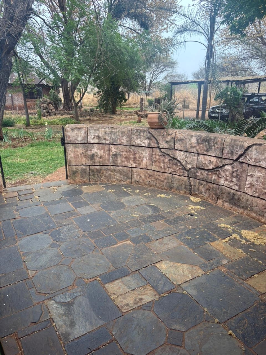 4 Bedroom Property for Sale in De Put A H Limpopo
