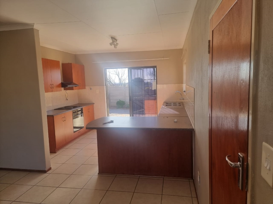 To Let 3 Bedroom Property for Rent in Bendor Limpopo