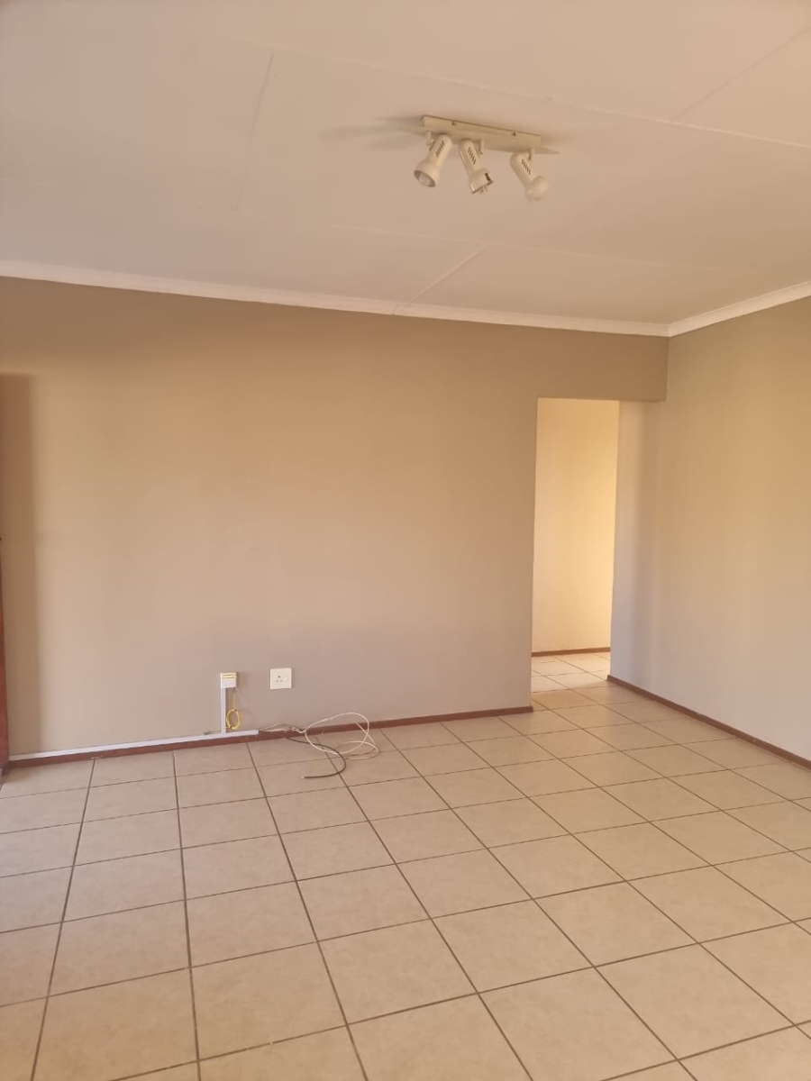 To Let 3 Bedroom Property for Rent in Bendor Limpopo