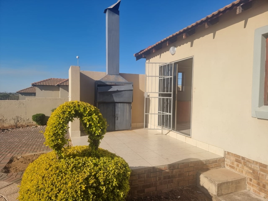 To Let 3 Bedroom Property for Rent in Bendor Limpopo