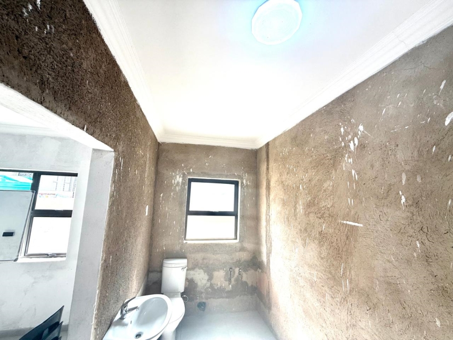 3 Bedroom Property for Sale in Mahlasedi Park Limpopo
