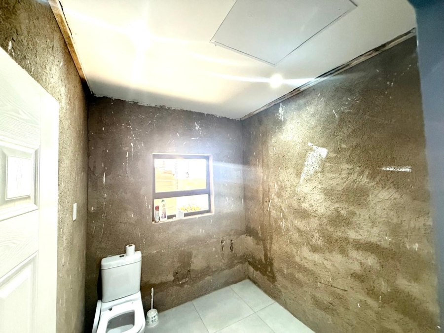 3 Bedroom Property for Sale in Mahlasedi Park Limpopo