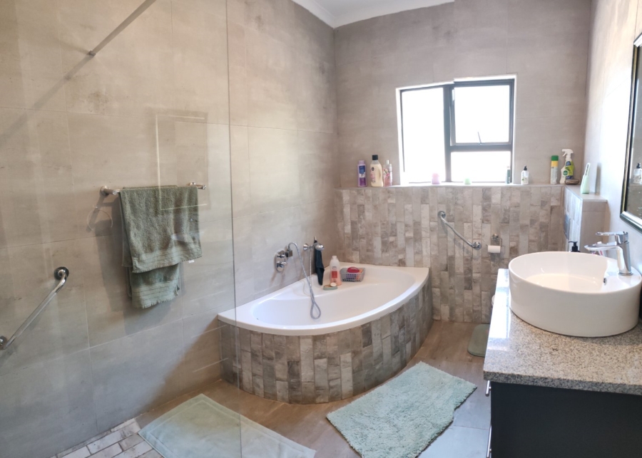 3 Bedroom Property for Sale in Modimolle Limpopo