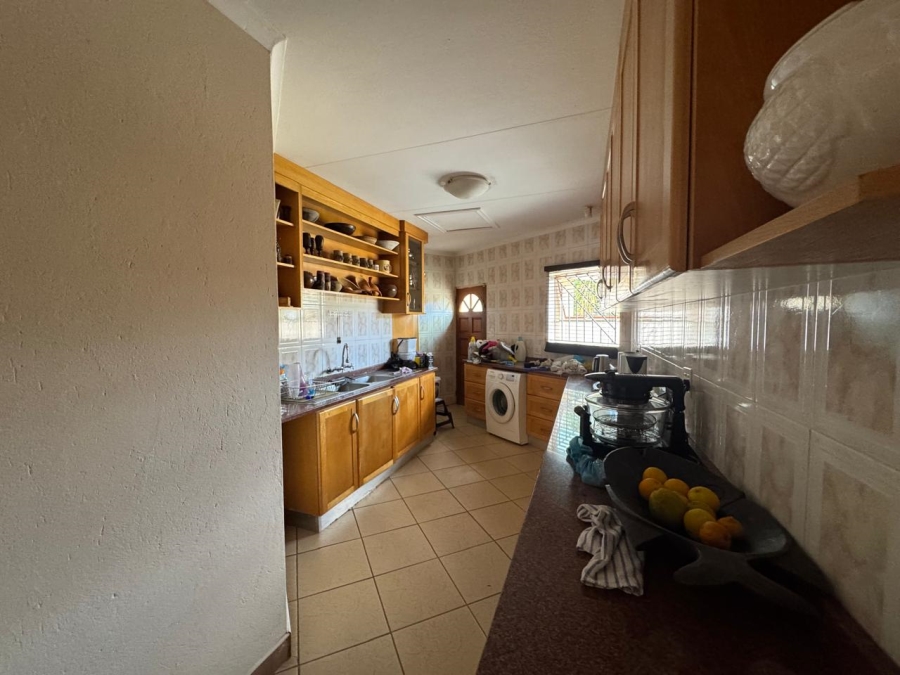 6 Bedroom Property for Sale in Broadlands Estate Limpopo