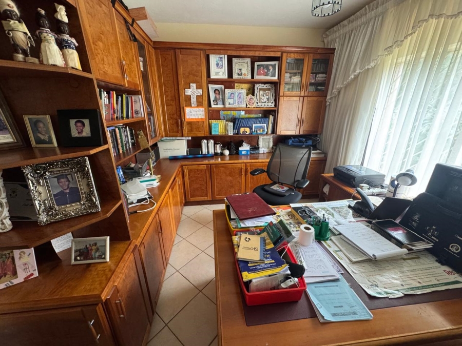 6 Bedroom Property for Sale in Broadlands Estate Limpopo