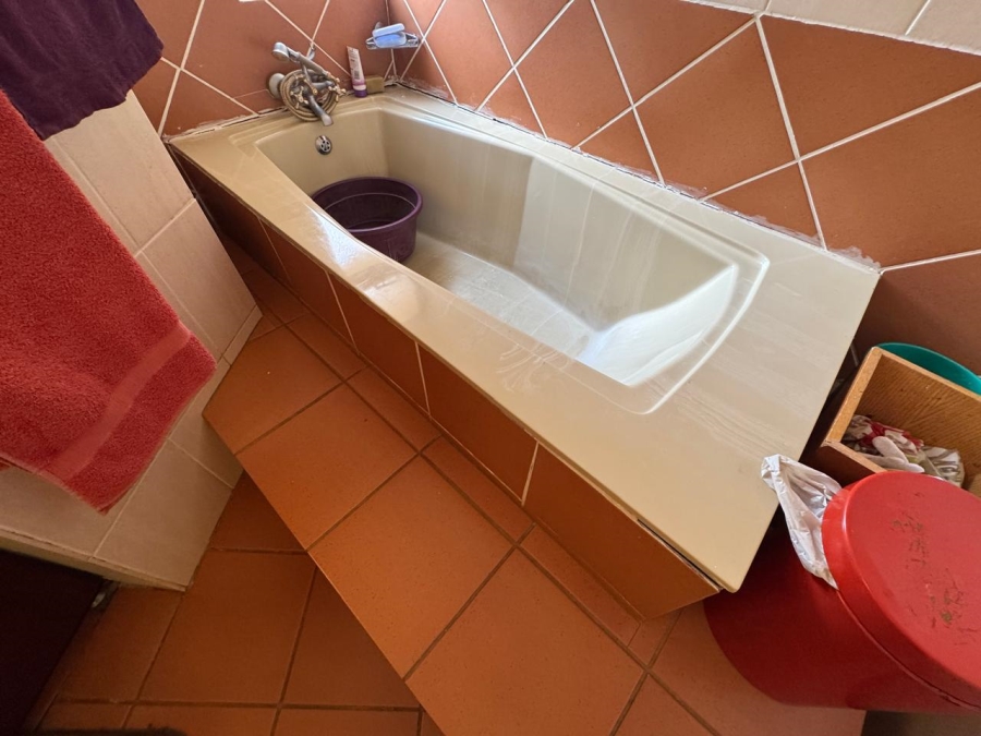 6 Bedroom Property for Sale in Broadlands Estate Limpopo