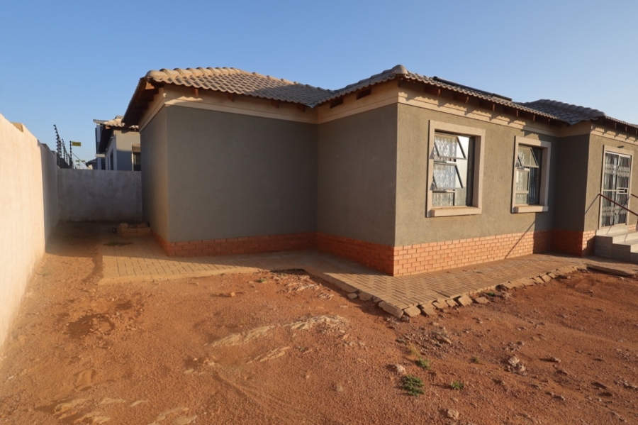 3 Bedroom Property for Sale in Bendor Meadows Limpopo