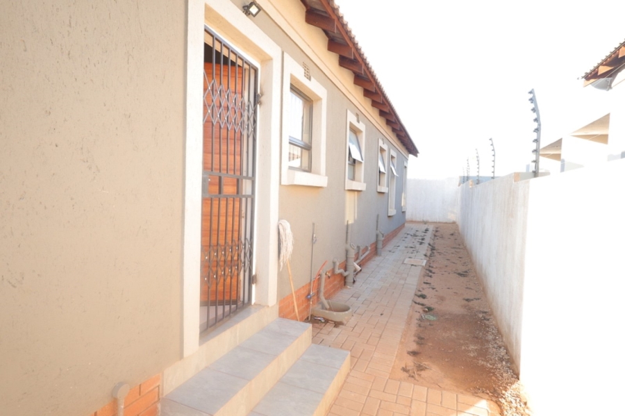 3 Bedroom Property for Sale in Bendor Meadows Limpopo