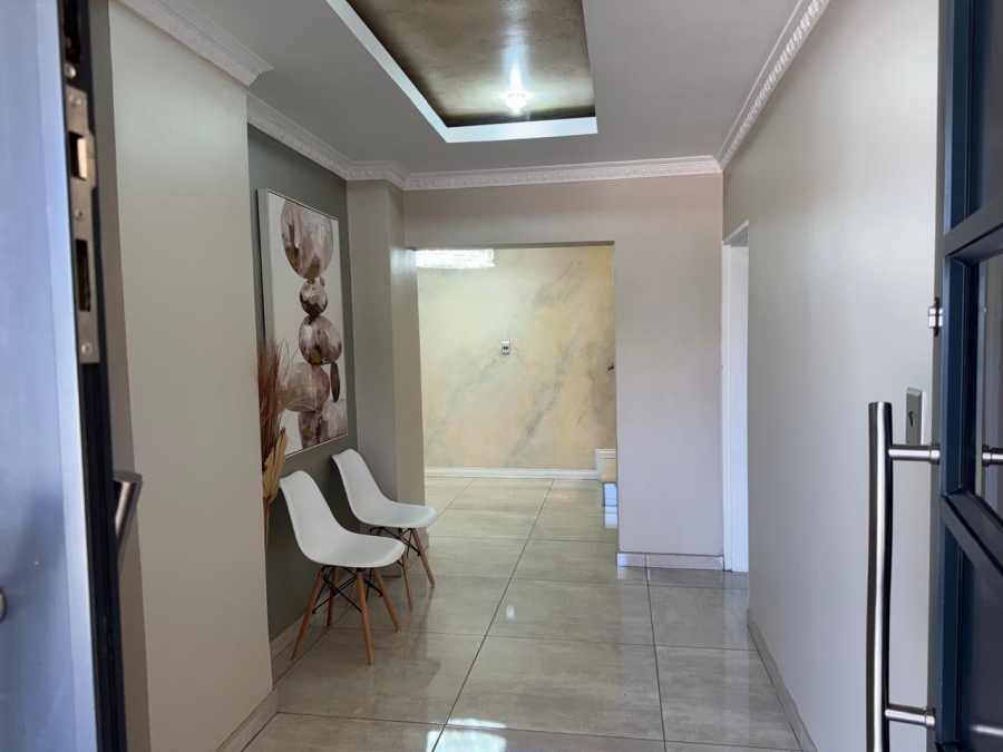 5 Bedroom Property for Sale in Eagles Crest Limpopo